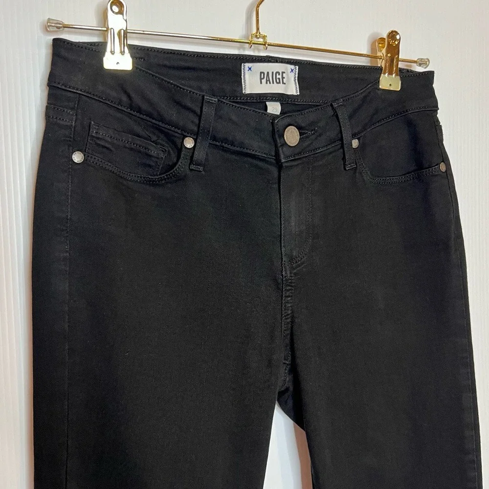 PAIGE Verdugo Ultra‎ Skinny Jeans in Black. Size 29